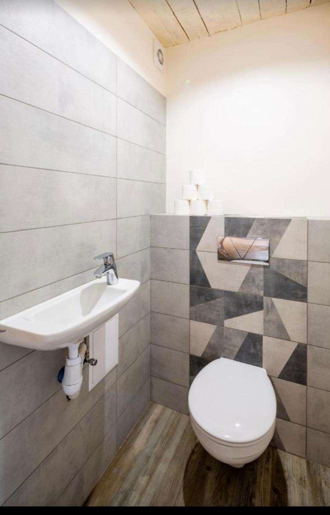 Romari Площа Ринок 29 Lägenhet Lviv Exteriör bild